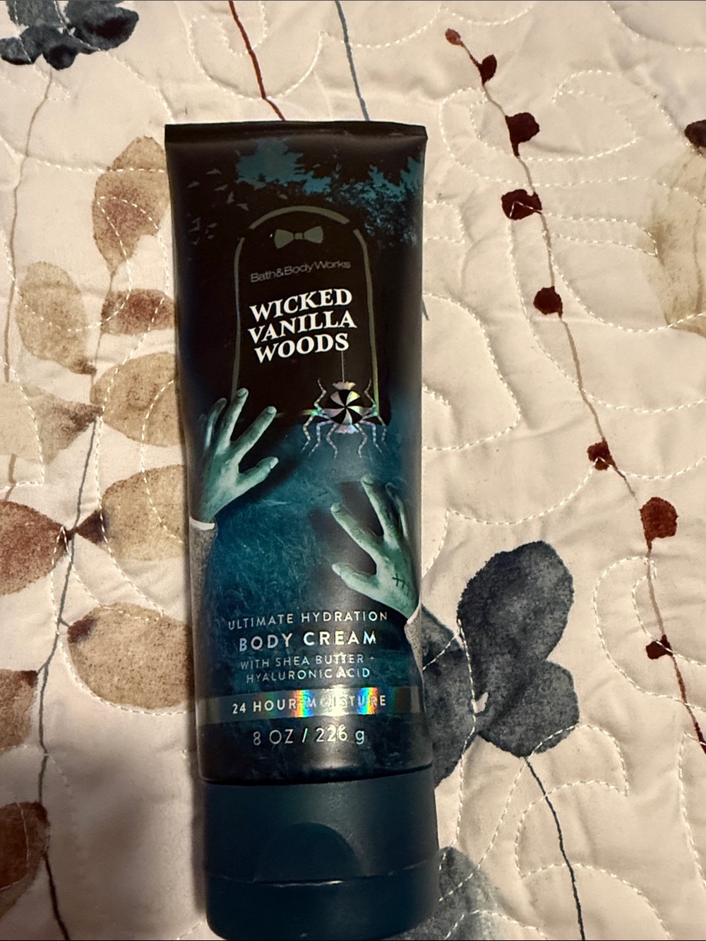 Bath & Body Works Wicked Vanilla Woods Body Cream - Teal and Black